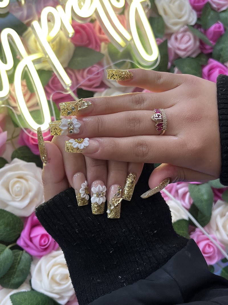 Pink Nail Salon, nail salon in Torrington, CT, photo 3 of 10