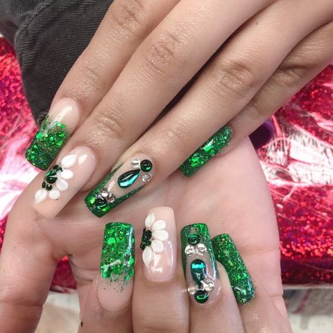 Tanning & Nails Salon, nail salon in Torrington, CT